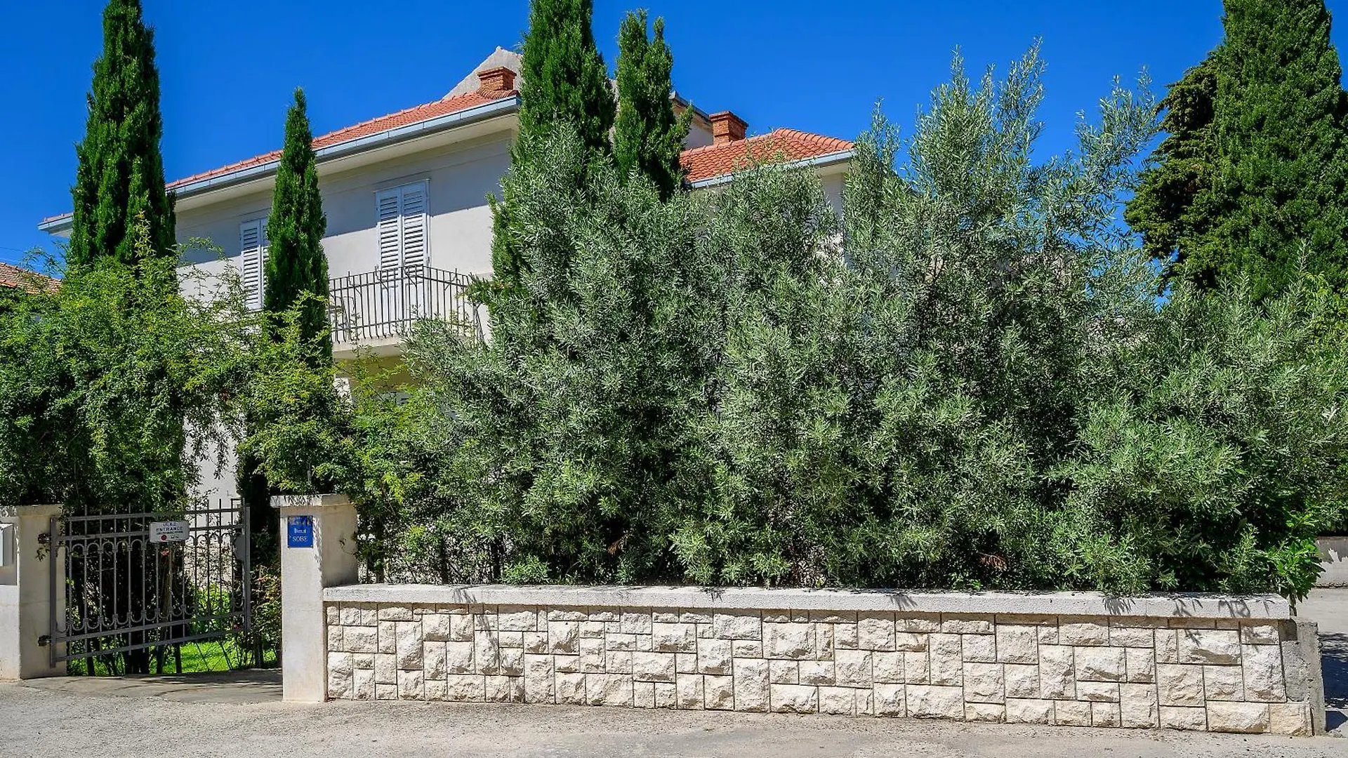 Palace Schoen Milesi Bed and Breakfast Σπλιτ 4*,