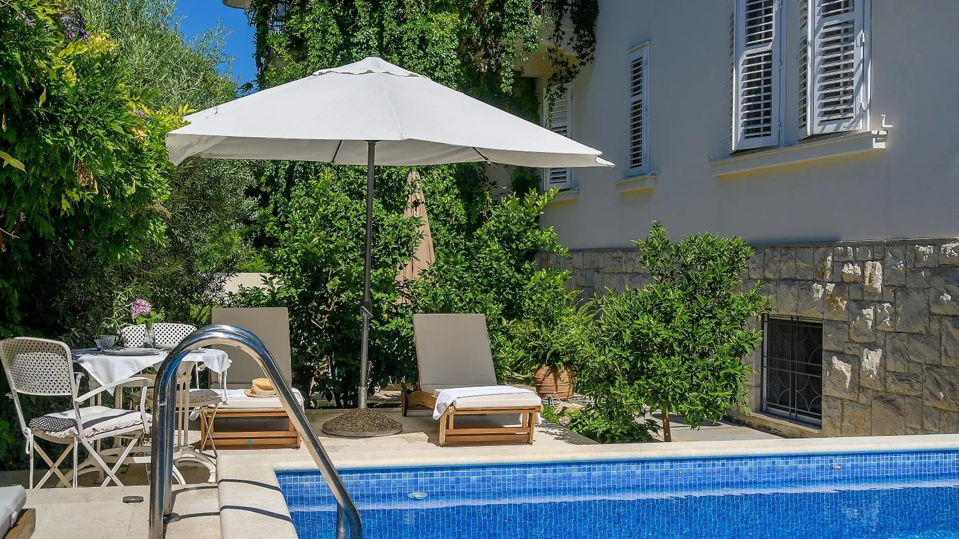 Palace Schoen Milesi Bed and Breakfast Σπλιτ