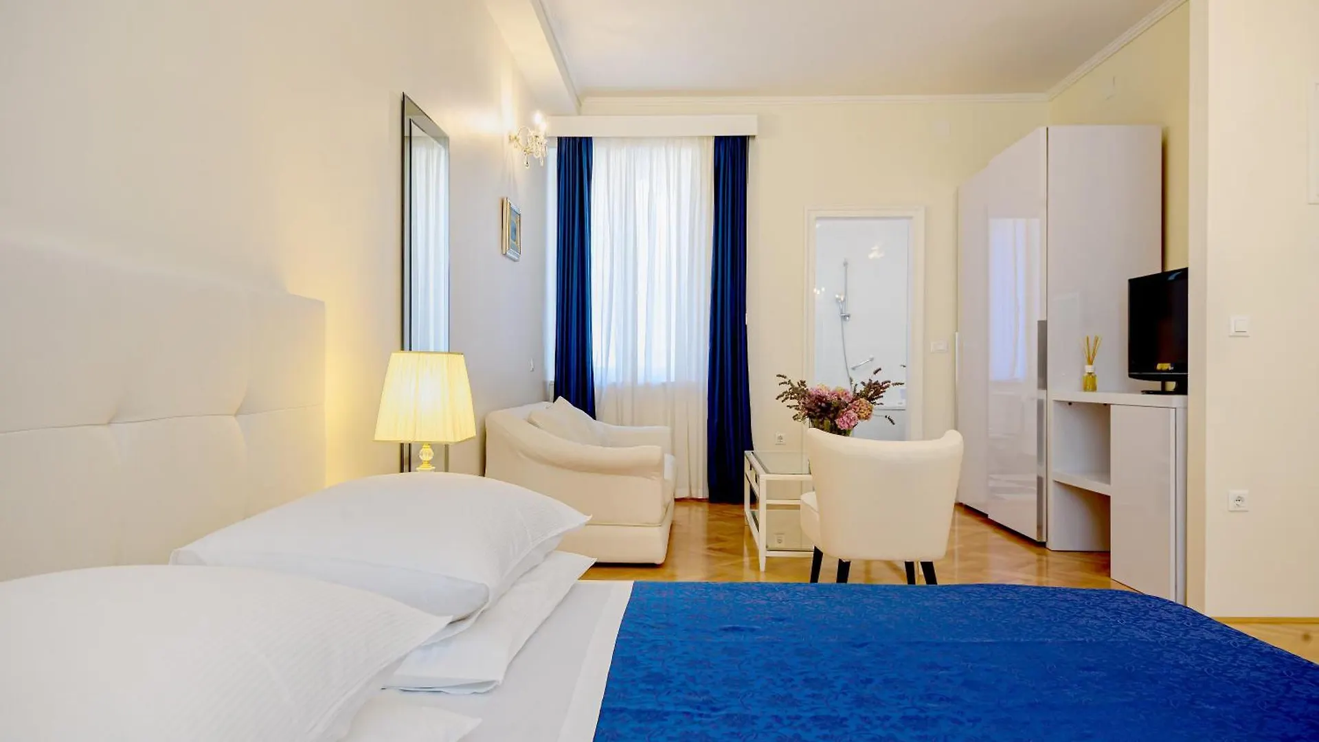 ****  Palace Schoen Milesi Bed and Breakfast Σπλιτ Κροατία